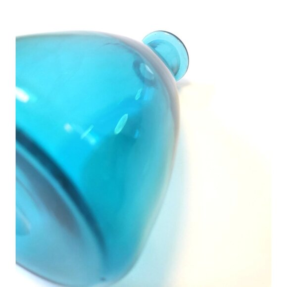 Decanter Light Blue Blown Glass England Vintage Styling - Picture 7 of 8